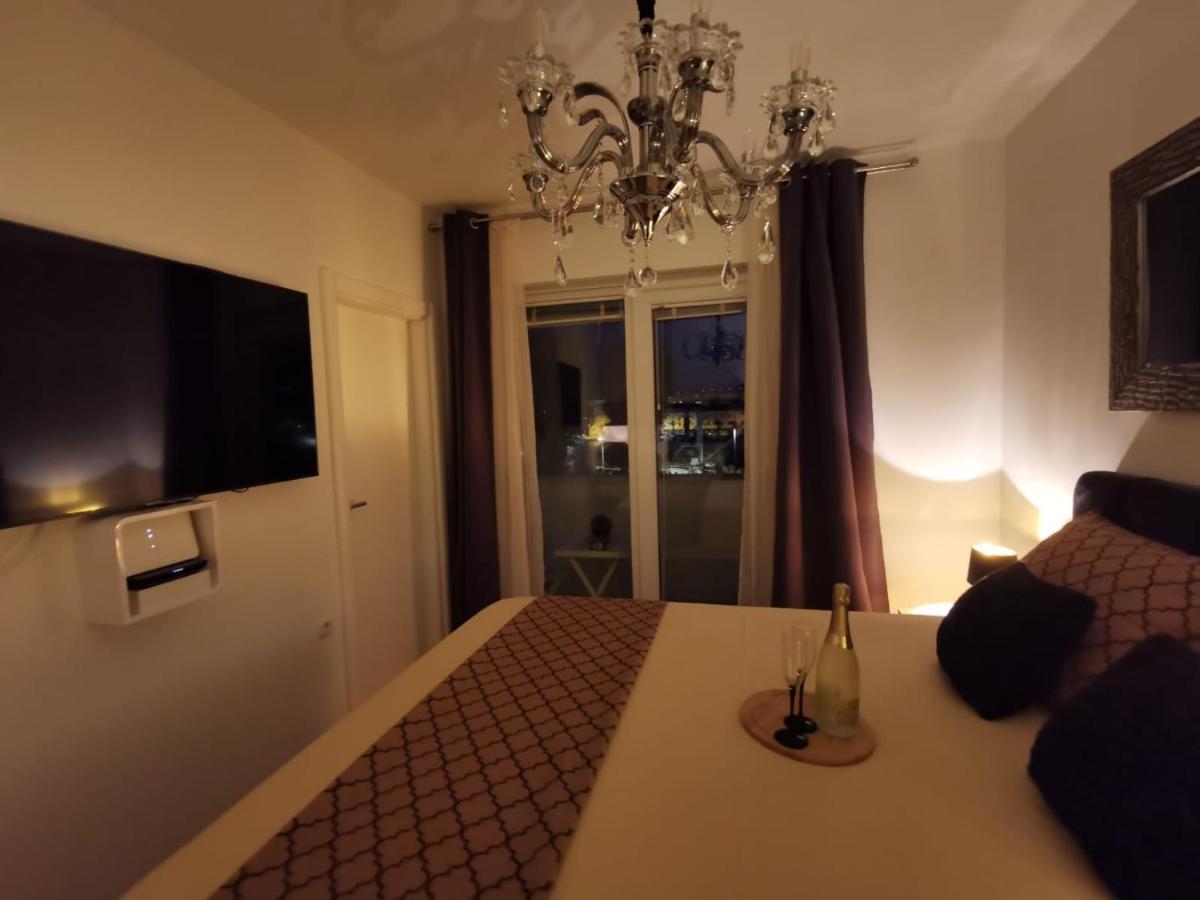 Lauris Luxury Apartment ザダル エクステリア 写真