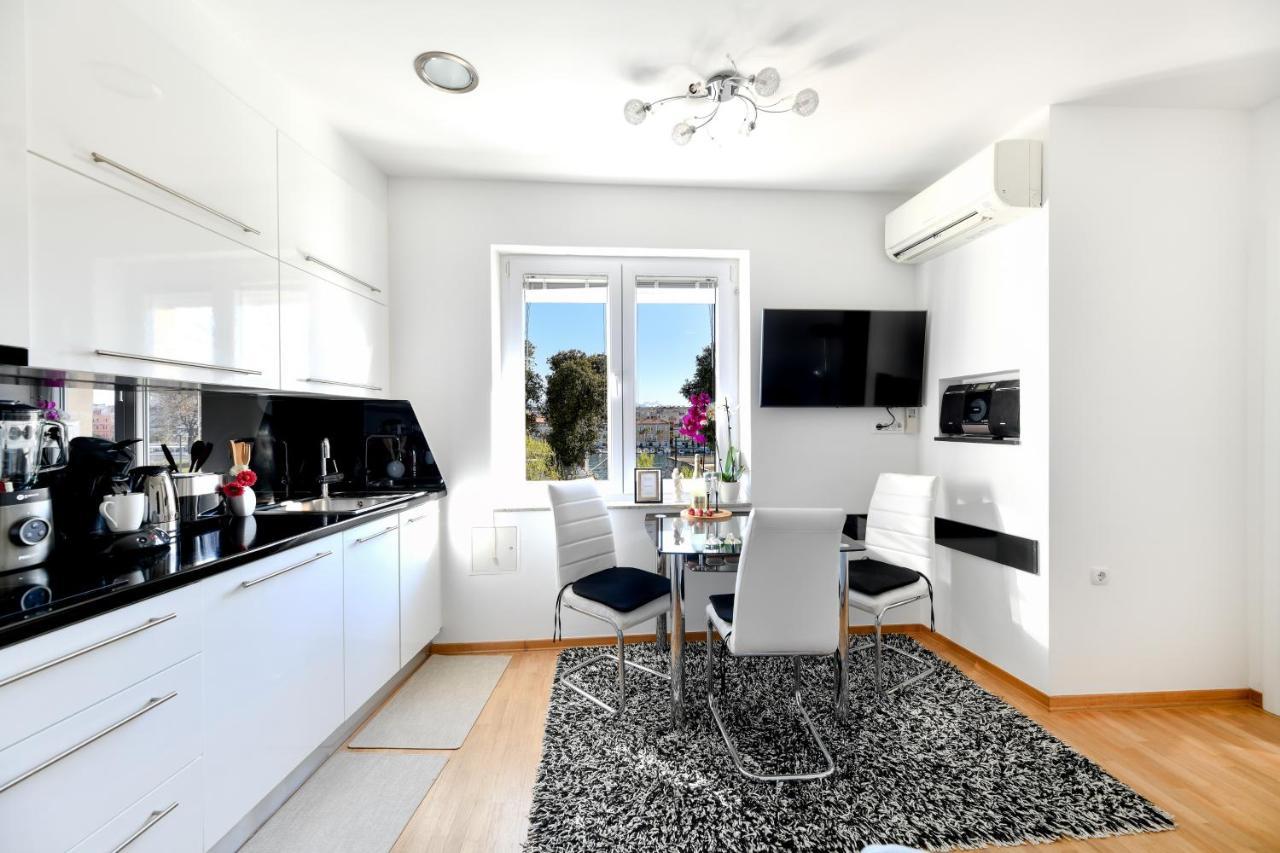 Lauris Luxury Apartment ザダル エクステリア 写真